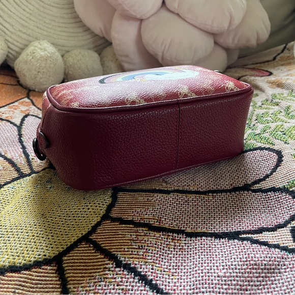 Coach Camera 16 with wallet and keychain EUC - Picture 15 of 15